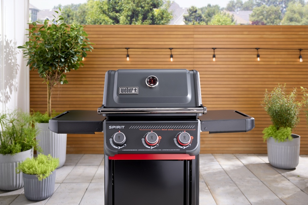 Weber Spirit E-325 STEALTH
