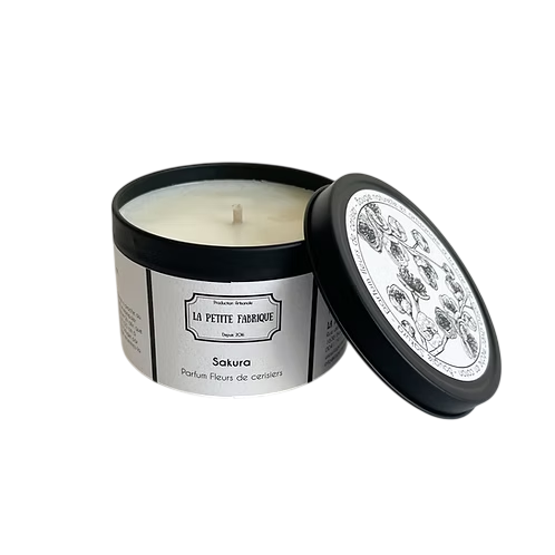 La Petite Fabrique Bougie métal noir "Sakura" 100gr