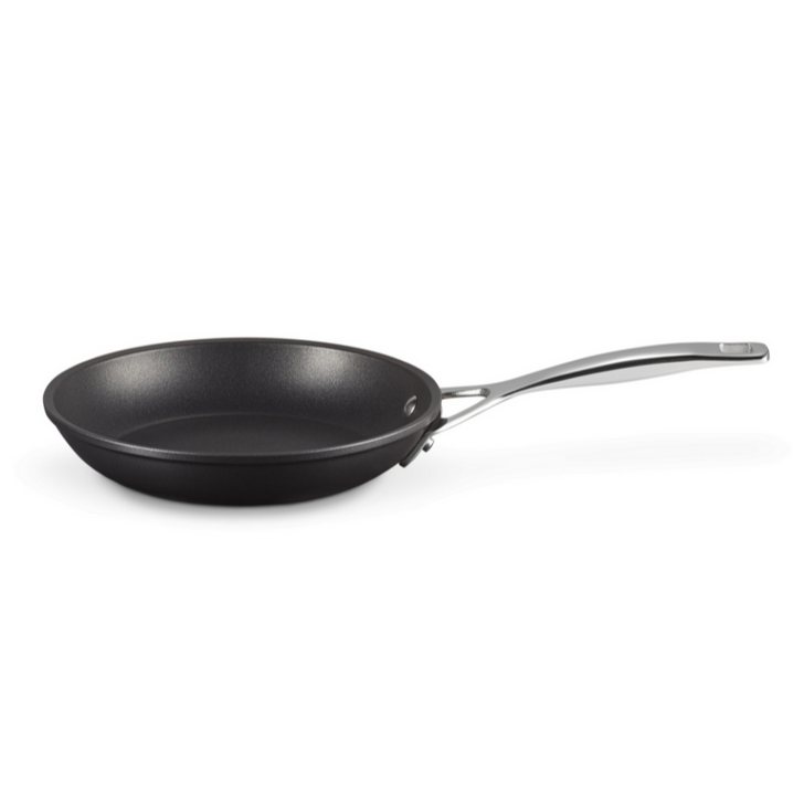 LE CREUSET POELE BASSE EN ALUMINIUM 24 CM